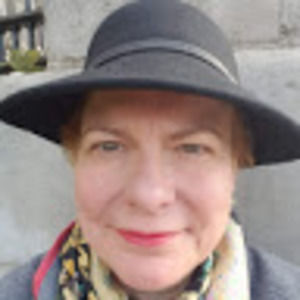 Meet your Posher, Daina